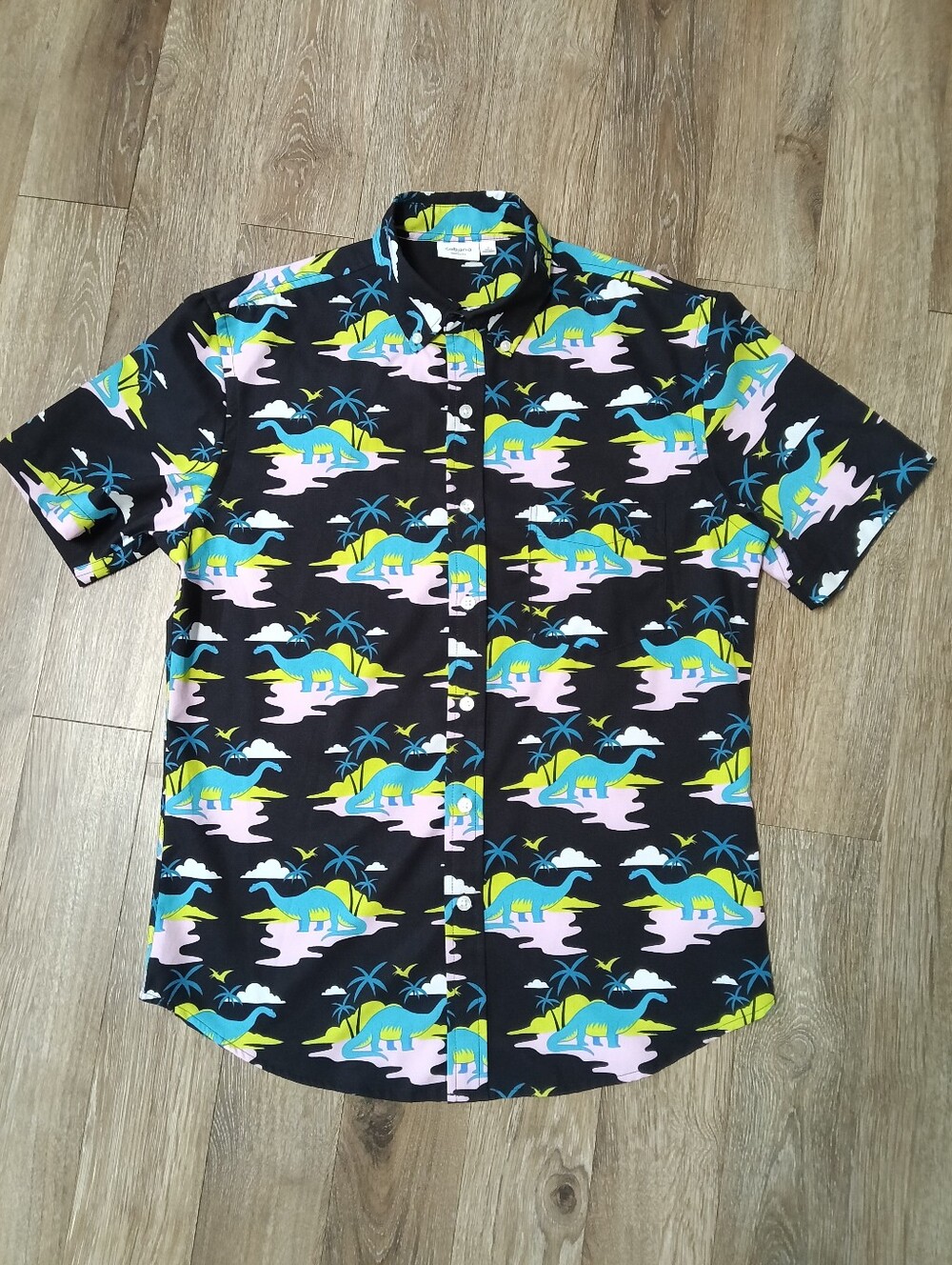 Cabana Crown & Ivy Black Short-Sleeve Dino Print Button-Down Shirt